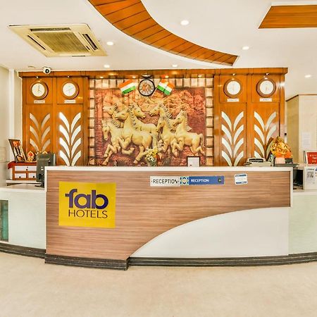 Fabhotel Sehej Inn Нью-Дели Экстерьер фото